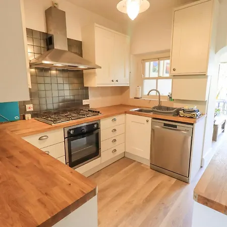 Honey Kirkby Lonsdale